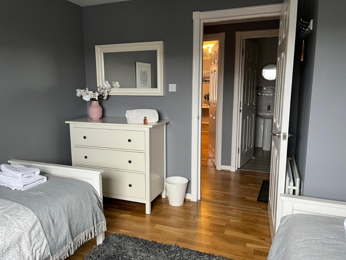 Flat Two, 212 Eaglesham Road, East Kilbride, Glasgow Esterno foto